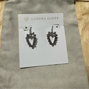 New Kendra Scott silver heart earrings.